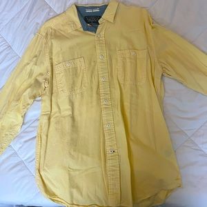 Men’s nautica yellow button down collared shirt 100% cotton size Large